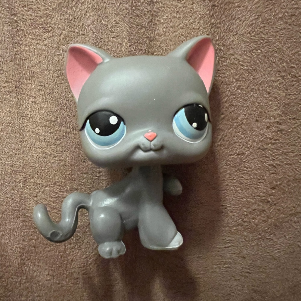 Littlest pet shop